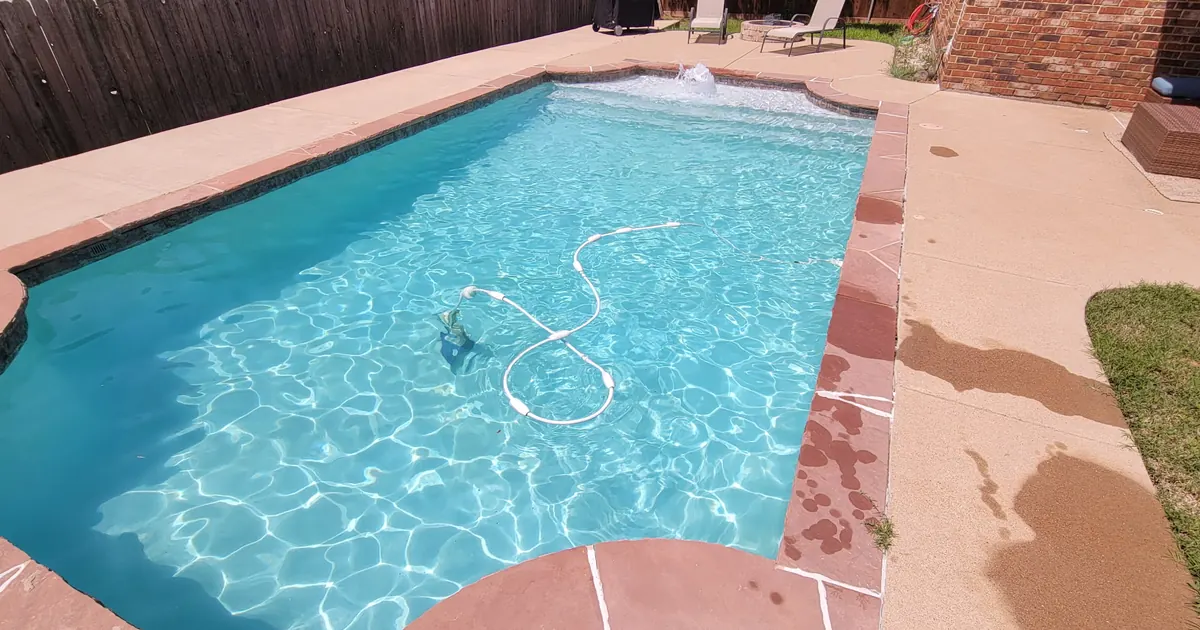 Texas backyard pool used for salt water pool guidance
